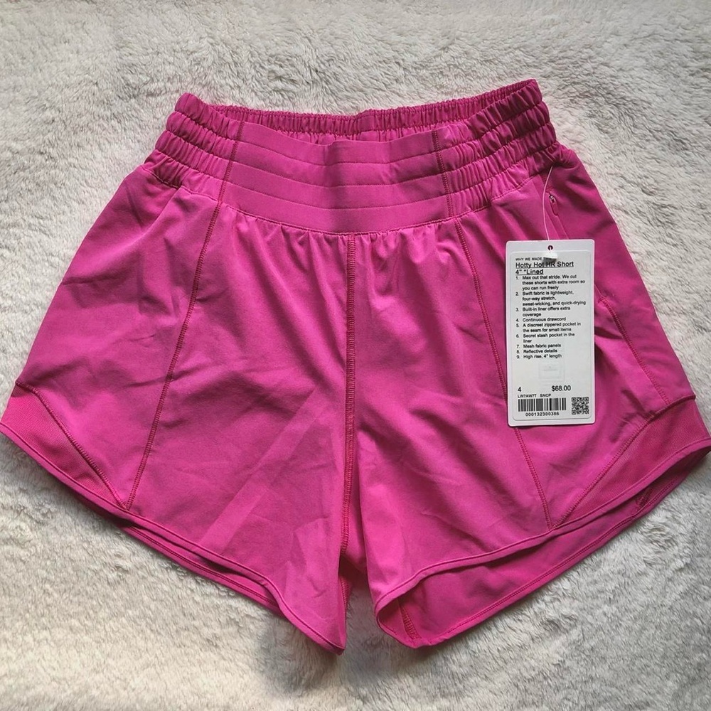 lululemon hotty hot high-rise 4” sonic pink